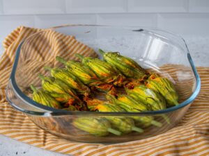 fiori di zucca ripieni al forno