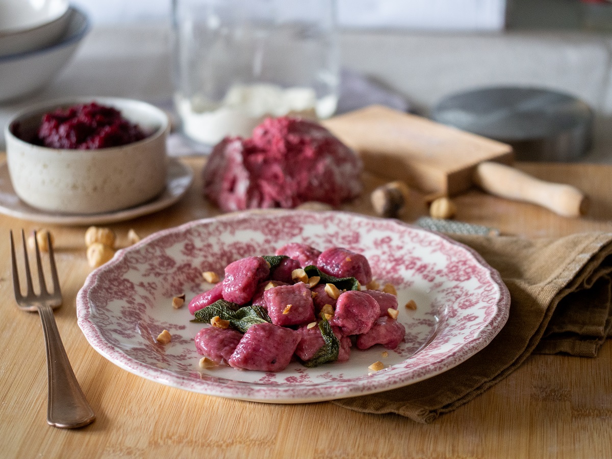 gnocchi di barbabietola