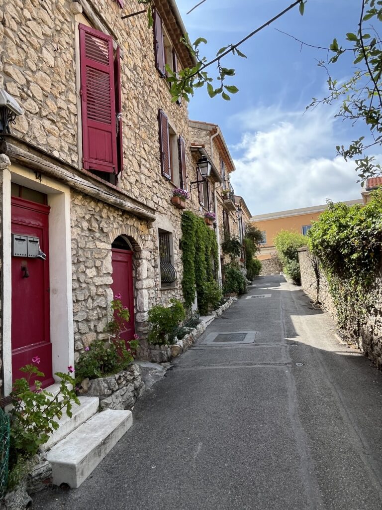 antibes cosa vedere e dove mangiare