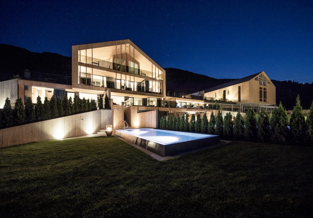 10 esperienze da vivere nelle notti d'estate 2023 Luxury Chalet Purmontes