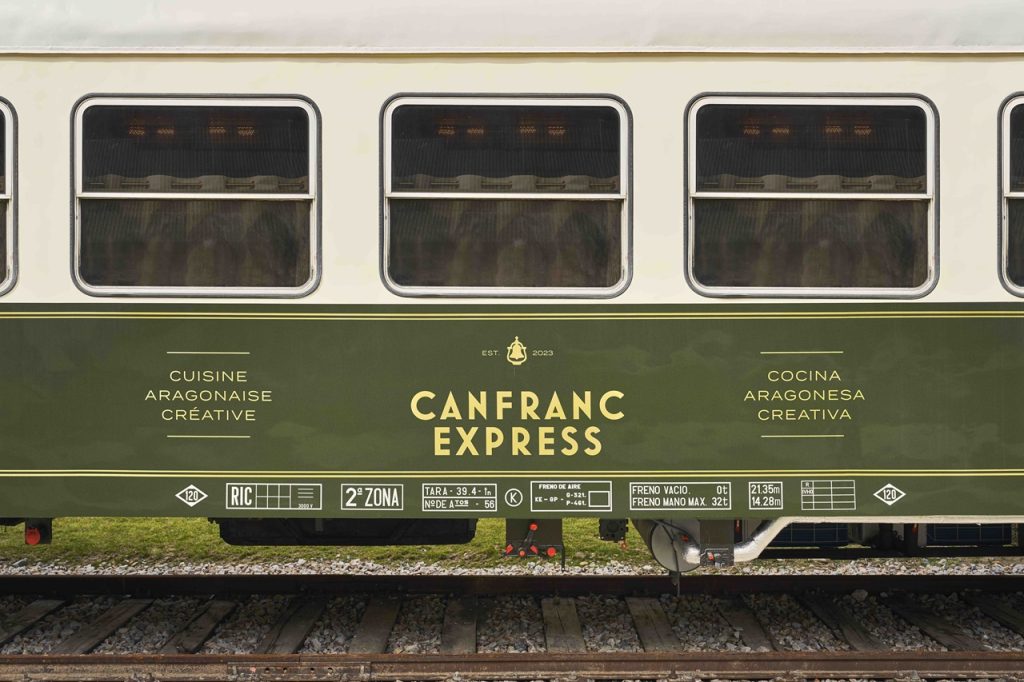 Canfranc Express per cenare in carrozza