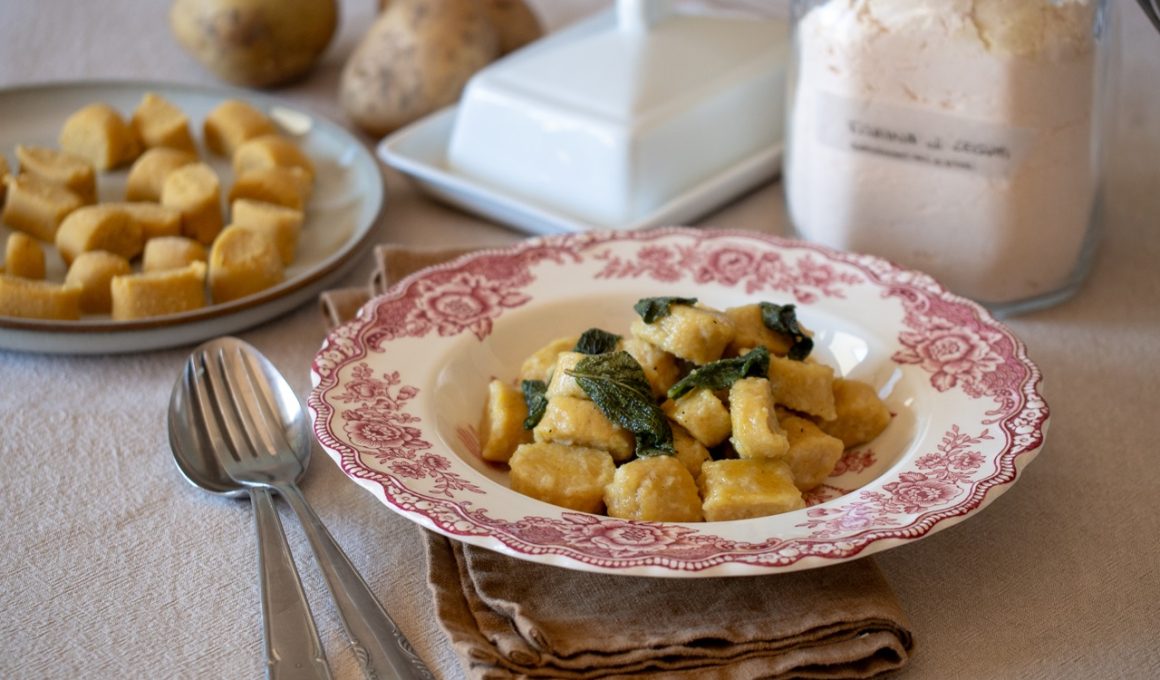 gnocchi con farina di ceci