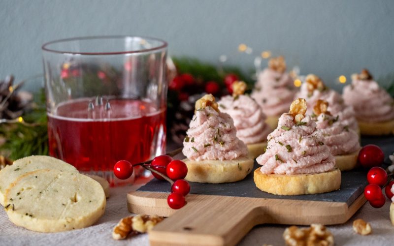 alberelli con mousse di mortadella