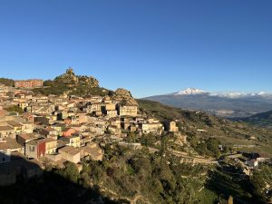 Il borgo di Cesarò, porta del Parco dei Nebrodi