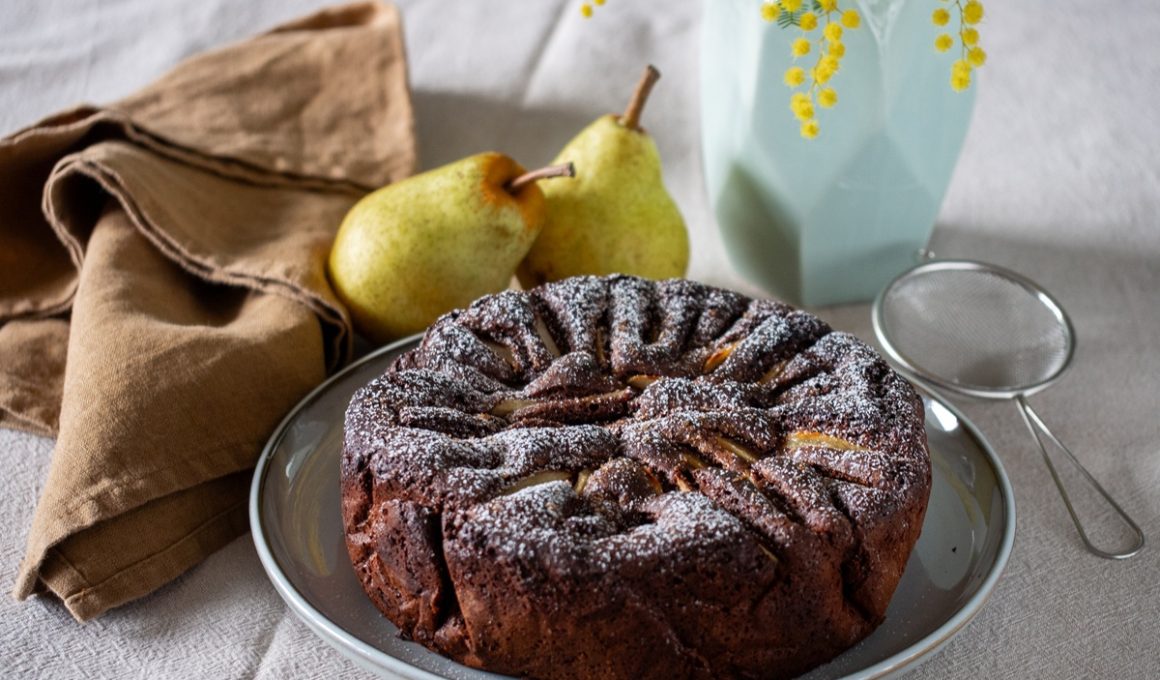 Torta cioccolato e pere