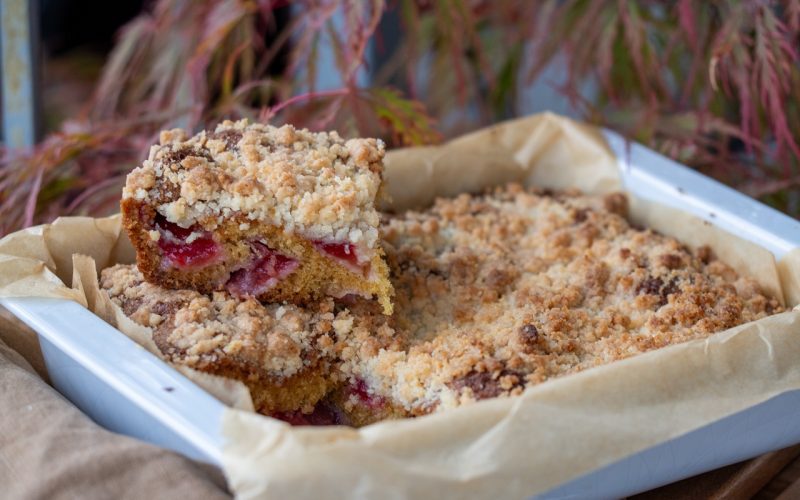 Torta streusel alla frutta