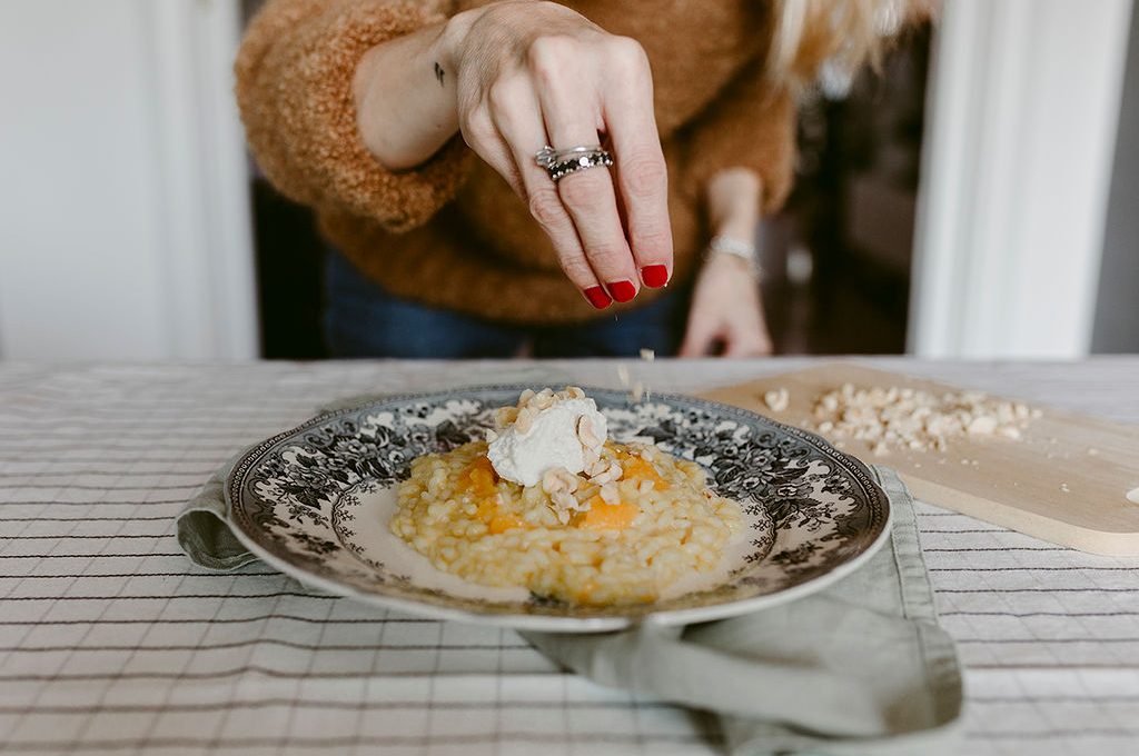 Risotto alla zucca, caprino e nocciole