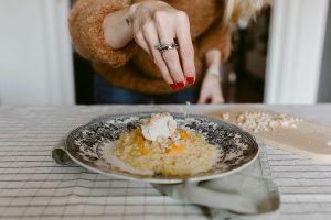 Risotto alla zucca, caprino e nocciole