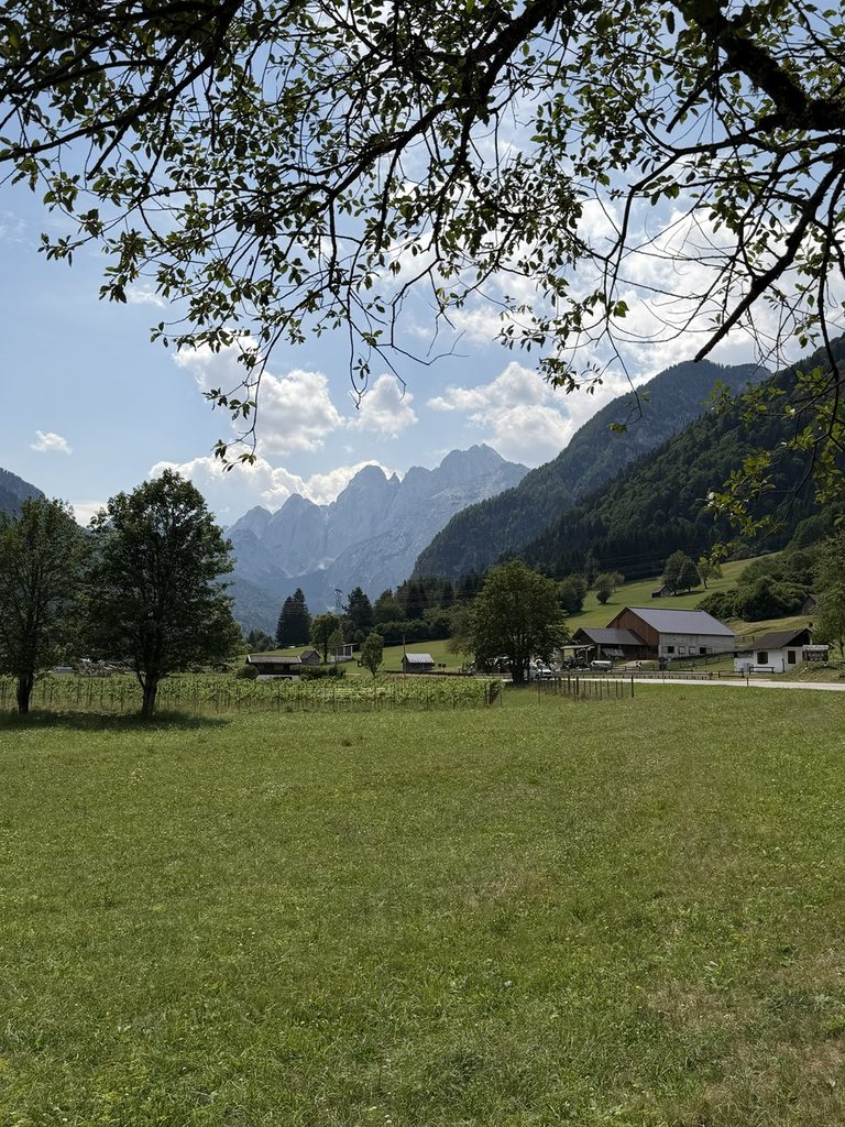 6 giorni nelle Alpi Giulie tra Carnia, Val Resia e Val Canale