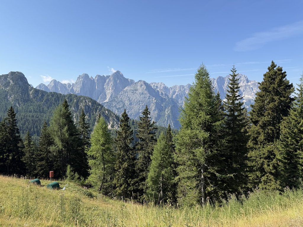 6 giorni nelle Alpi Giulie tra Carnia, Val Resia e Val Canale
