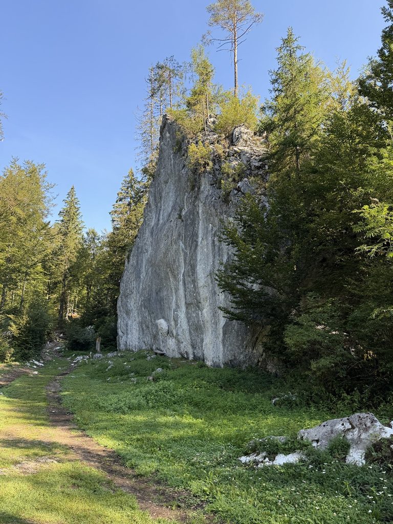 6 giorni nelle Alpi Giulie tra Carnia, Val Resia e Val Canale